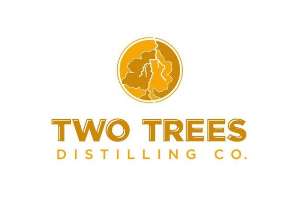 Two Trees Distilling Co Logo